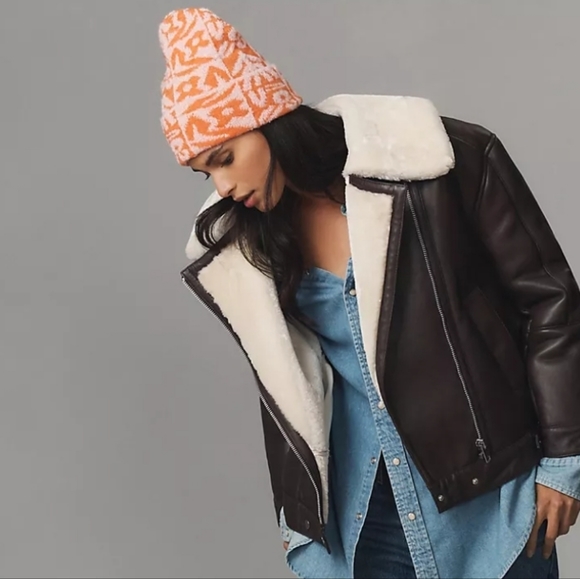 Anthropologie Graphic Beanie - pink / orange - Picture 2 of 7